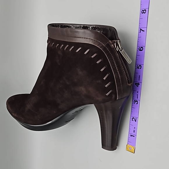 Aquatalia Marvin K Riley Dark Brown Suede Back Zipper Ankle Boots Women 10.5 - Picture 13 of 13